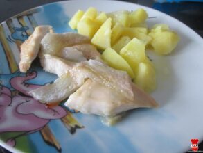 Kuracie mäso pečené na hruškách