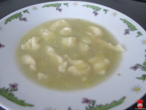 Zemiaková polievka s haluškami