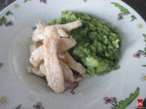 Opekané kuracie rezance a špenátové zemiaky