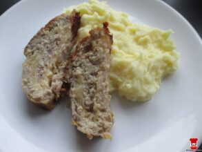 Roláda z mletého mäsa plnená syrom