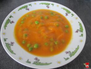 Mrkvový krém s hráškom