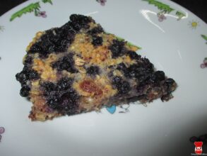 Zapečená ovsená kaša s čučoriedkami