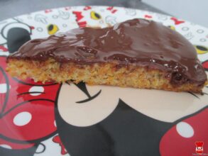 Mrkvovo-ovsený koláč